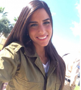 <em>Karina. C.</em>