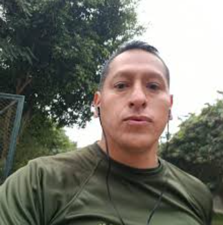 <em>Kevin G.</em>